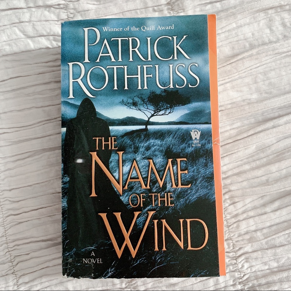Two Fiction Books - Picture 5 of 7